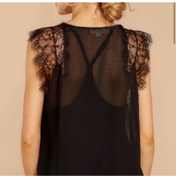 Lovestich Black Lace Top with Connected Shelf Liner - Picture 3 of 6